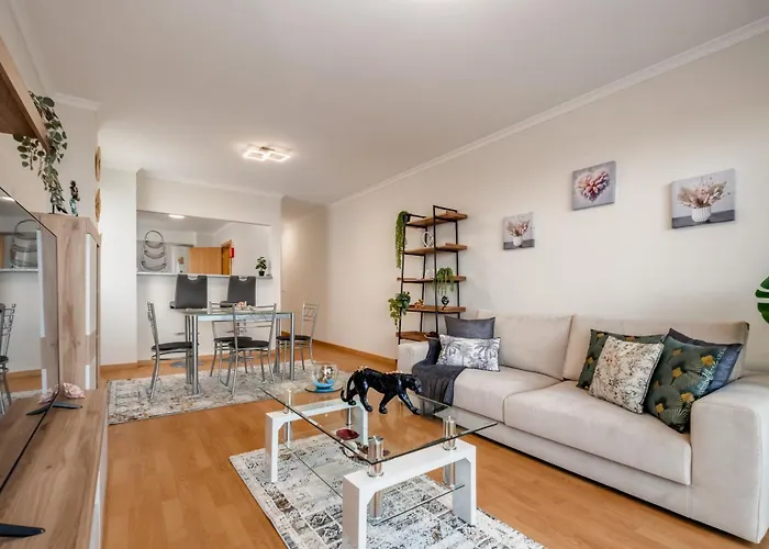 Apartment Sunflower By Homie *