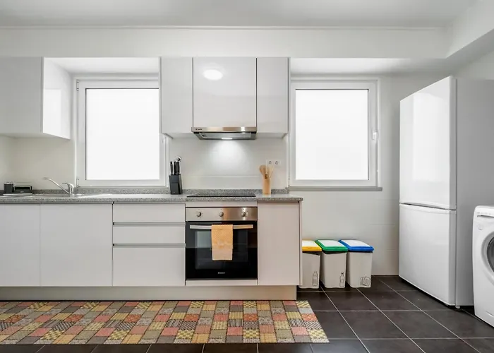 Apartment Sunflower By Homie *